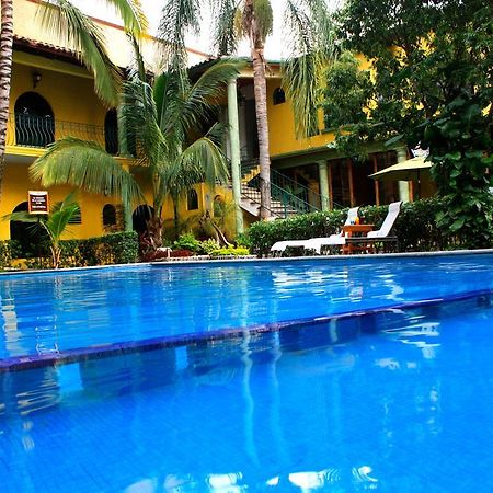 Hotel Oaxtepec Bagian luar foto