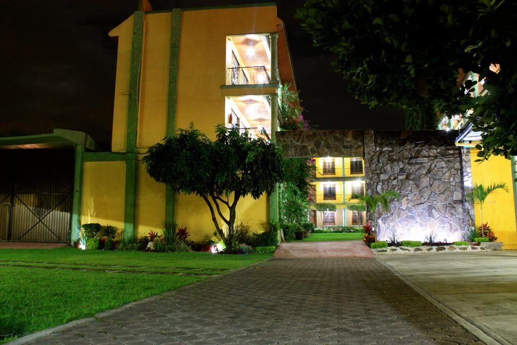 Hotel Oaxtepec Bagian luar foto