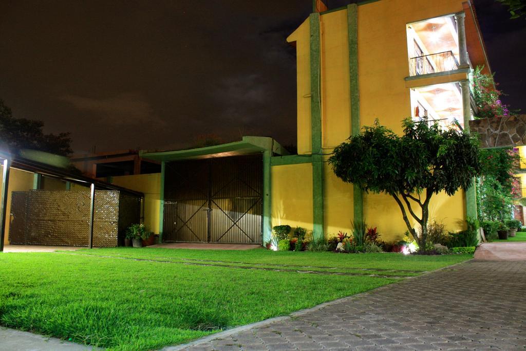 Hotel Oaxtepec Bagian luar foto