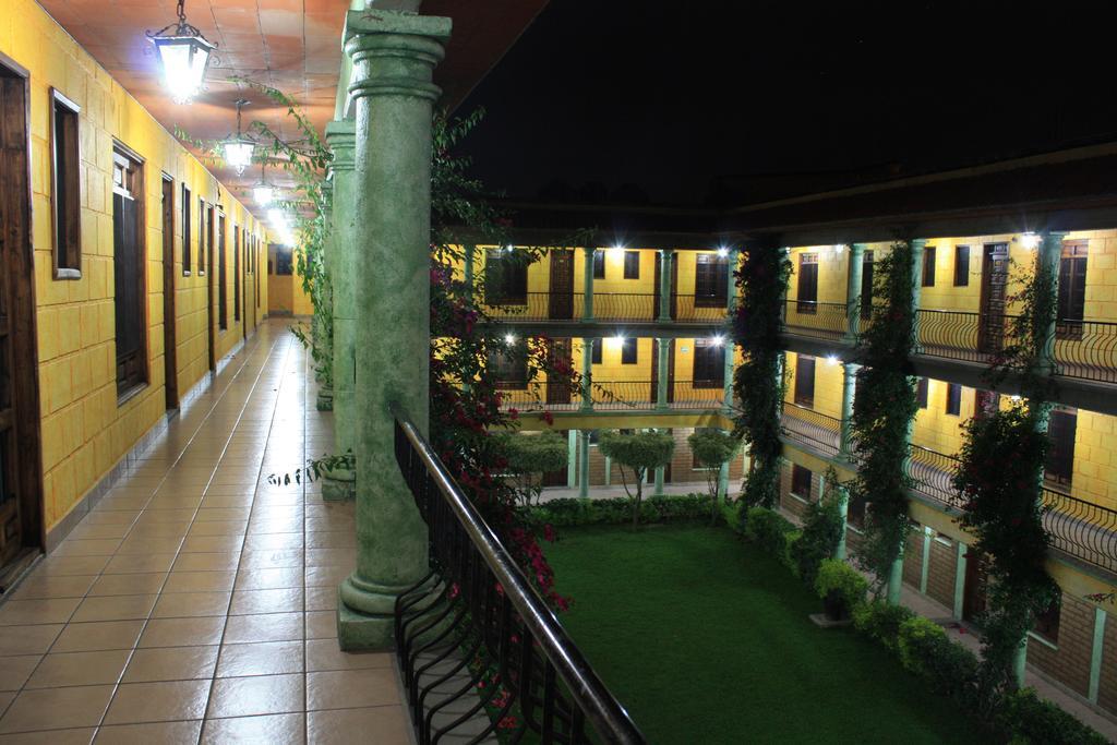 Hotel Oaxtepec Bagian luar foto